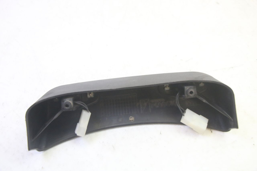 photo de ECLAIRAGE DE PLAQUE PIAGGIO MP3 RL 250 (2007 - 2010) - Gros plan technique