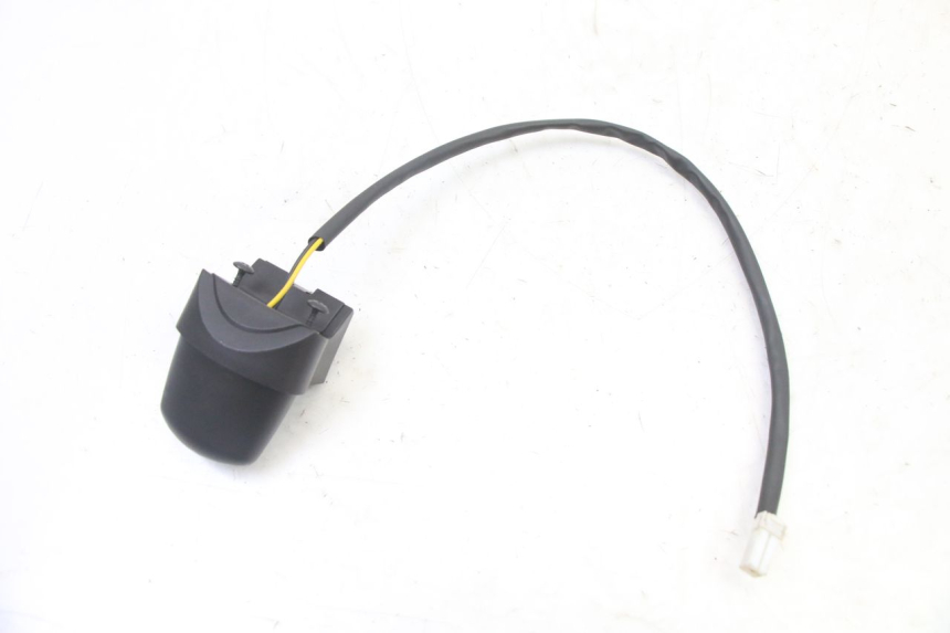 photo de ECLAIRAGE DE PLAQUE PIAGGIO NRG POWER PUREJET 50 (2018 - 2021)