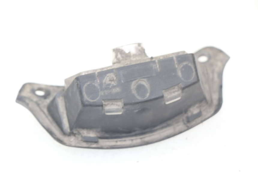 photo de ECLAIRAGE DE PLAQUE PIAGGIO PRIMAVERA 125 (2013 - 2021) - Zoom état d’usage