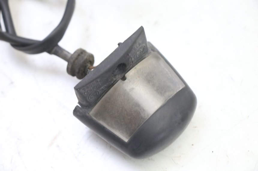 photo de ECLAIRAGE DE PLAQUE PEUGEOT SATELIS 250 (2006 - 2012)