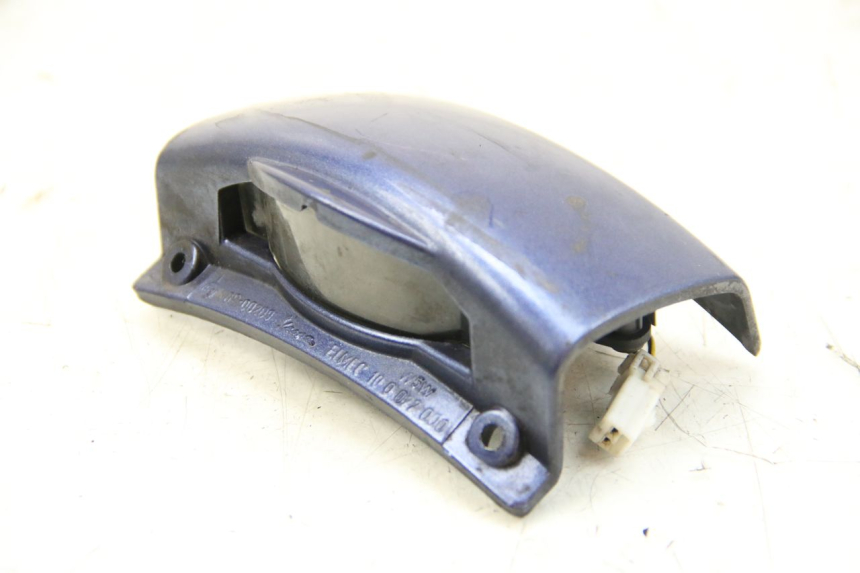 photo de ECLAIRAGE DE PLAQUE PIAGGIO VESPA GRANTURISMO 125 (2003 - 2007)