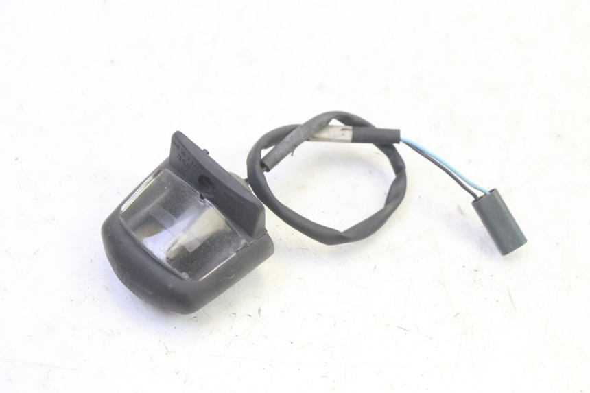 photo de ECLAIRAGE DE PLAQUE YAMAHA X-MAX XMAX 250 (2006 - 2009)