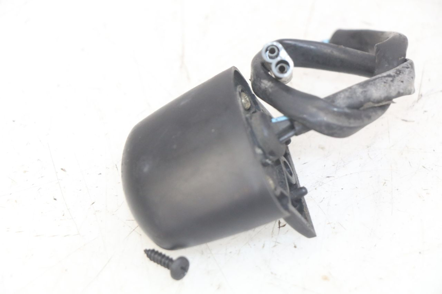 photo de ECLAIRAGE DE PLAQUE YAMAHA YP MAJESTY 125 (2007 - 2010)