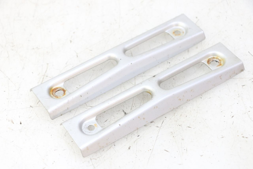 photo de ECOPE RADIATEUR YAMAHA FZ6 FAZER S2 600 (2007 - 2011)