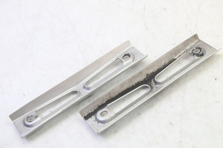 photo de ECOPE RADIATEUR YAMAHA FZ6 N FAZER 600 (2004 - 2006)