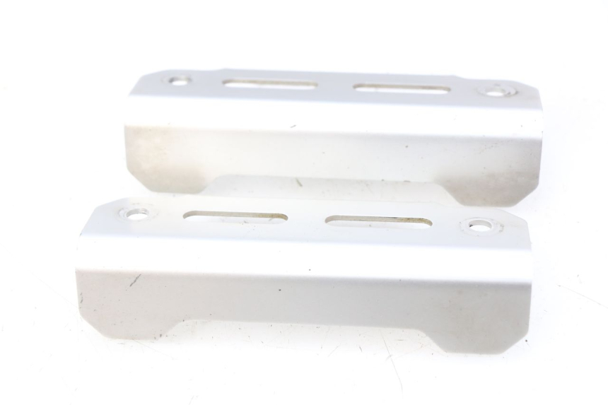 photo de ECOPE RADIATEUR SUZUKI SV N 650 (1999 - 2002)