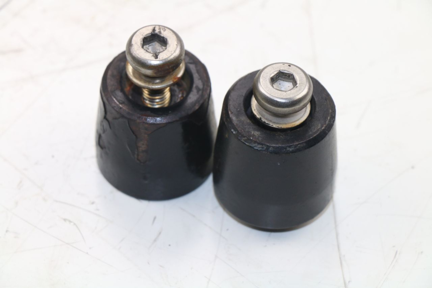 photo de EMBOUT DE GUIDON KYMCO AGILITY CITY 2T 50 (2008 - 2016)