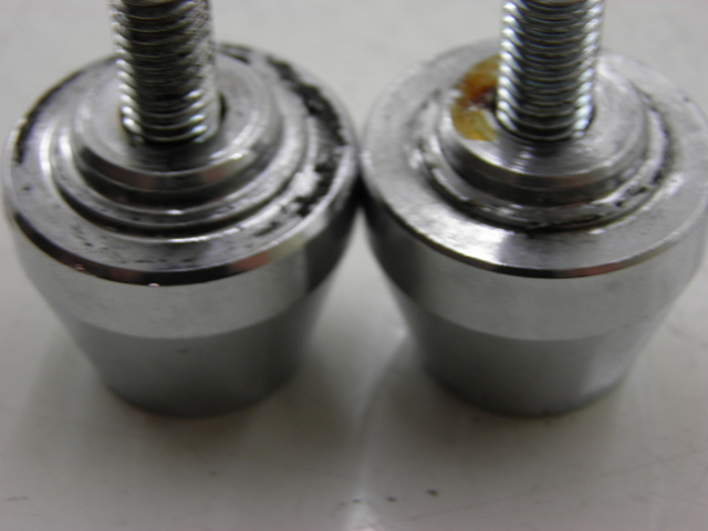 photo de EMBOUT DE GUIDON DAELIM S2 FI 125 (2008 - 2017)