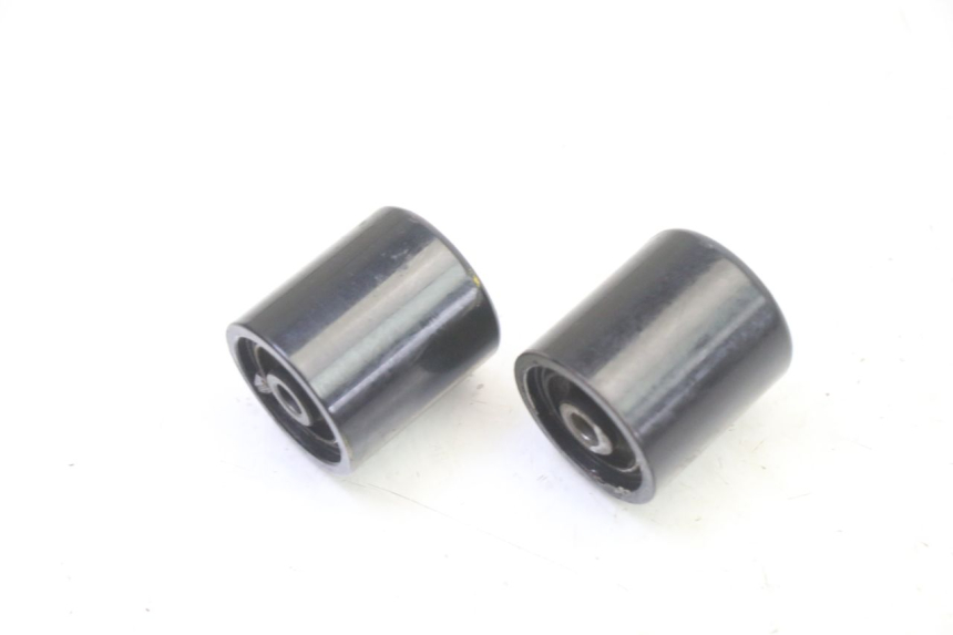photo de EMBOUT DE GUIDON SUZUKI GSR 750 (2011 - 2017)