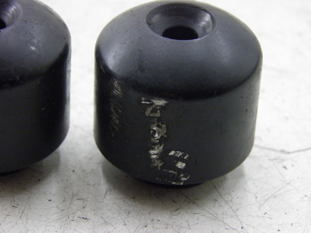 photo de EMBOUT DE GUIDON HONDA PCX (JF57/JF64) 125 (2014 - 2018)