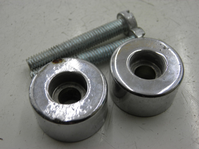 photo de EMBOUT DE GUIDON HYOSUNG COMET GT 125 (2002 - 2007) - Vue principale