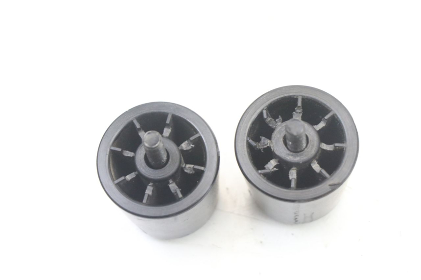 photo de EMBOUT DE GUIDON PIAGGIO MP3 500 (2014 - 2016)