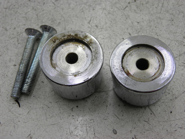 photo de EMBOUT DE GUIDON PIAGGIO MP3 RL 250 (2007 - 2010)