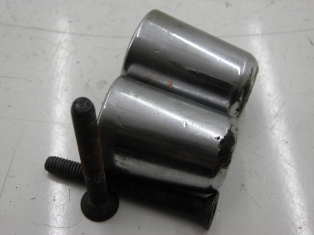 photo de EMBOUT DE GUIDON PIAGGIO X9 EVOLUTION 125 (2003 - 2007)