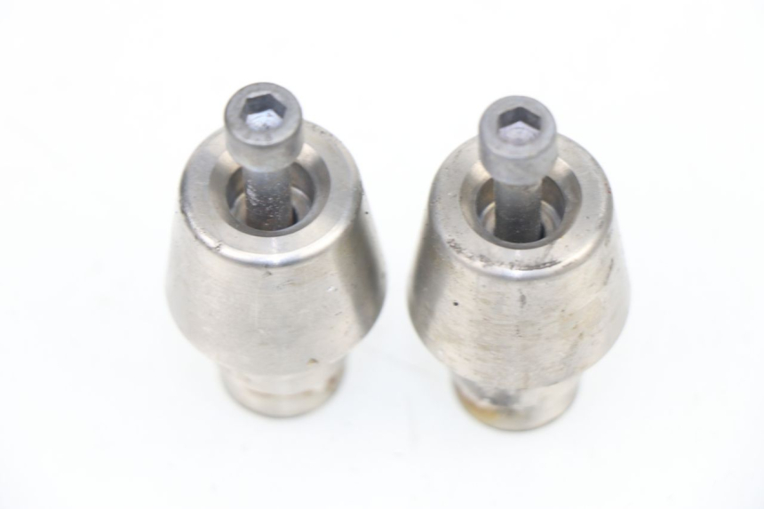 photo de EMBOUT DE GUIDON PEUGEOT SATELIS COMPRESSOR K15 125 (2006 - 2009)