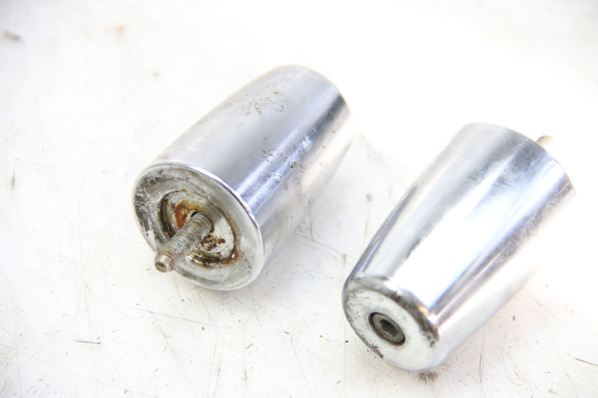 photo de EMBOUT DE GUIDON PIAGGIO VESPA GRANTURISMO 125 (2003 - 2007)