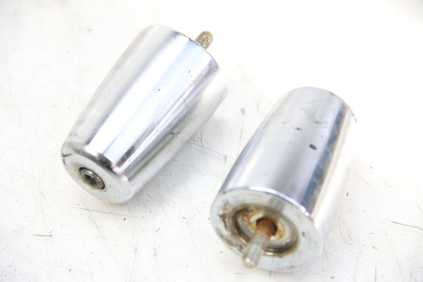 photo de EMBOUT DE GUIDON PIAGGIO VESPA GRANTURISMO 125 (2003 - 2007)