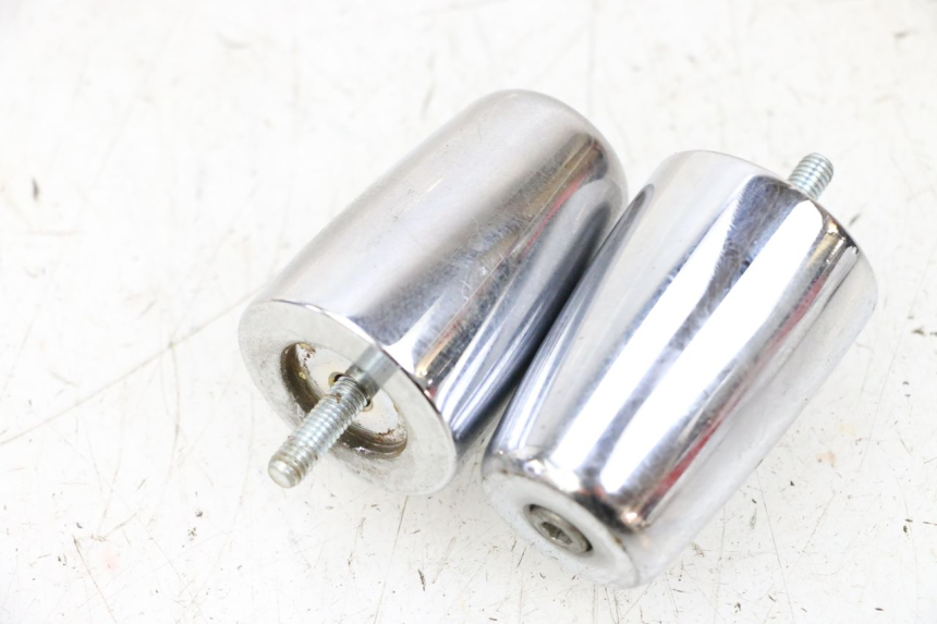 photo de EMBOUT DE GUIDON PIAGGIO VESPA GTS SUPER IE 125 (2009 - 2016) - Zoom état d’usage