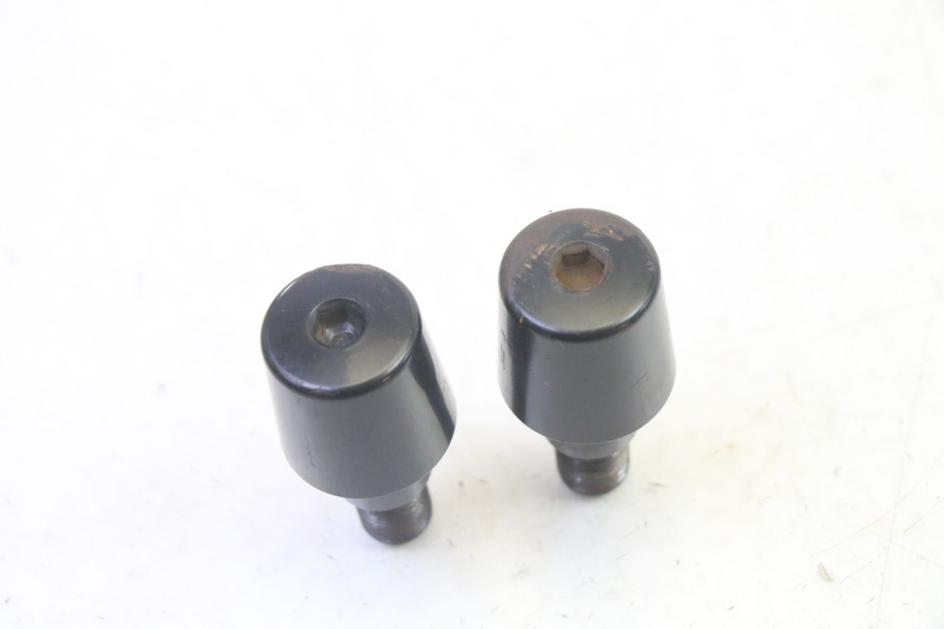 photo de EMBOUT DE GUIDON YAMAHA X-MAX XMAX 250 (2006 - 2009)