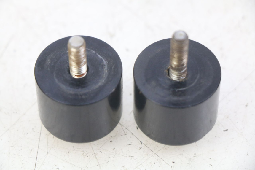 photo de EMBOUT DE GUIDON PIAGGIO XEVO - X EVO 125 (2007 - 2016)