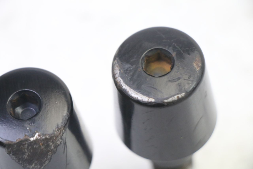 photo de EMBOUT DE GUIDON YAMAHA XJ6 ABS 600 (2008 - 2016)