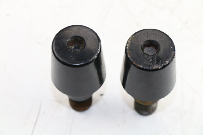 photo de EMBOUT DE GUIDON YAMAHA XMAX X-MAX 125 (2006 - 2009)