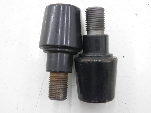 photo de EMBOUT DE GUIDON YAMAHA XMAX X-MAX 125 (2006 - 2009)