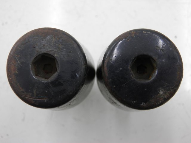 photo de EMBOUT DE GUIDON YAMAHA XMAX X-MAX 125 (2006 - 2009)