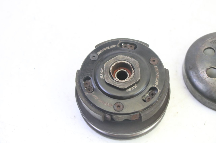 photo de EMBRAYAGE MBK BOOSTER SPIRIT 50 (2004 - 2017) - Vue d’ensemble