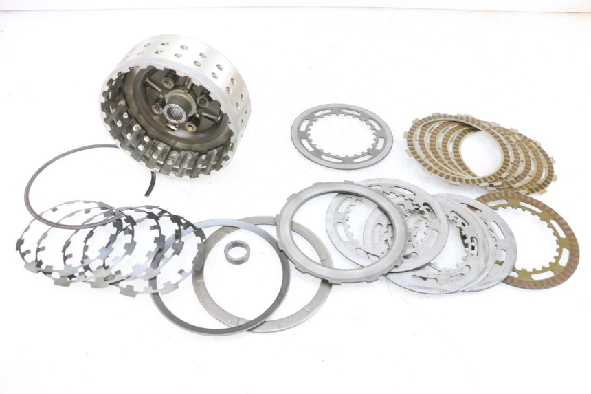 photo de EMBRAYAGE SUZUKI BURGMAN 650 (2013 - 2020)