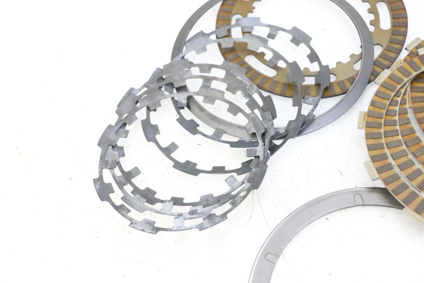 photo de EMBRAYAGE SUZUKI BURGMAN EXECUTIVE ABS 650 (2006 - 2012) - Zoom composants