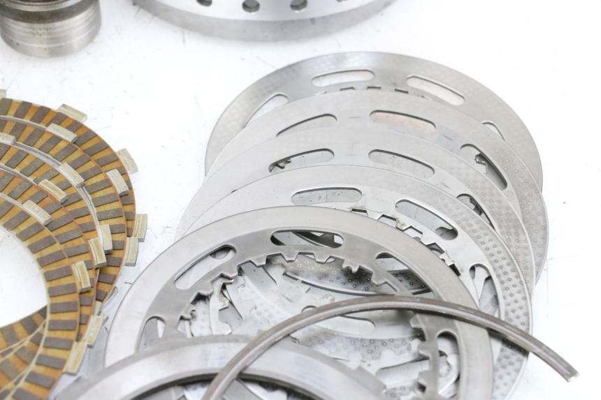 photo de EMBRAYAGE SUZUKI BURGMAN EXECUTIVE ABS 650 (2006 - 2012) - Autre angle de vue