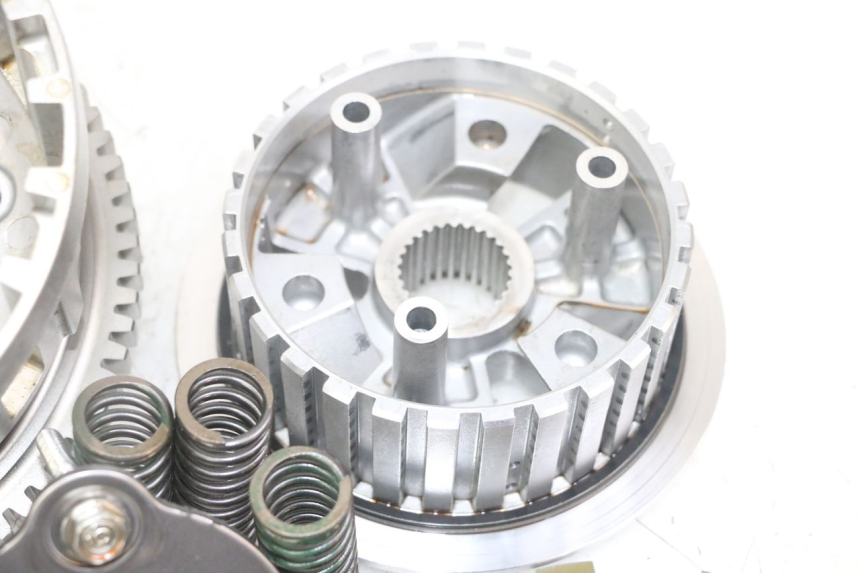 photo de EMBRAYAGE HONDA CB R 1000 (2018 - 2023)