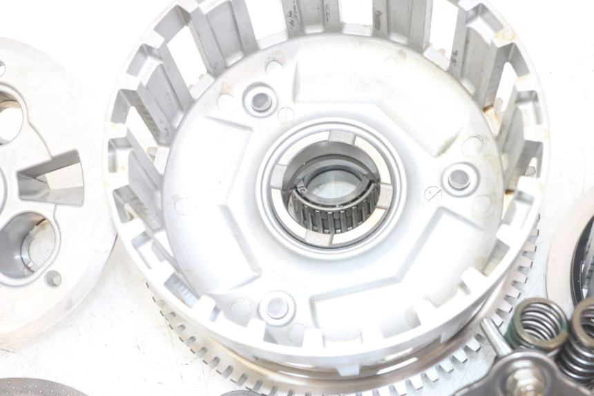 photo de EMBRAYAGE HONDA CB R 1000 (2018 - 2023)
