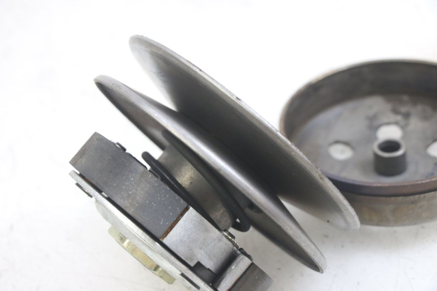 photo de EMBRAYAGE GILERA DNA 50 (2000 - 2007)