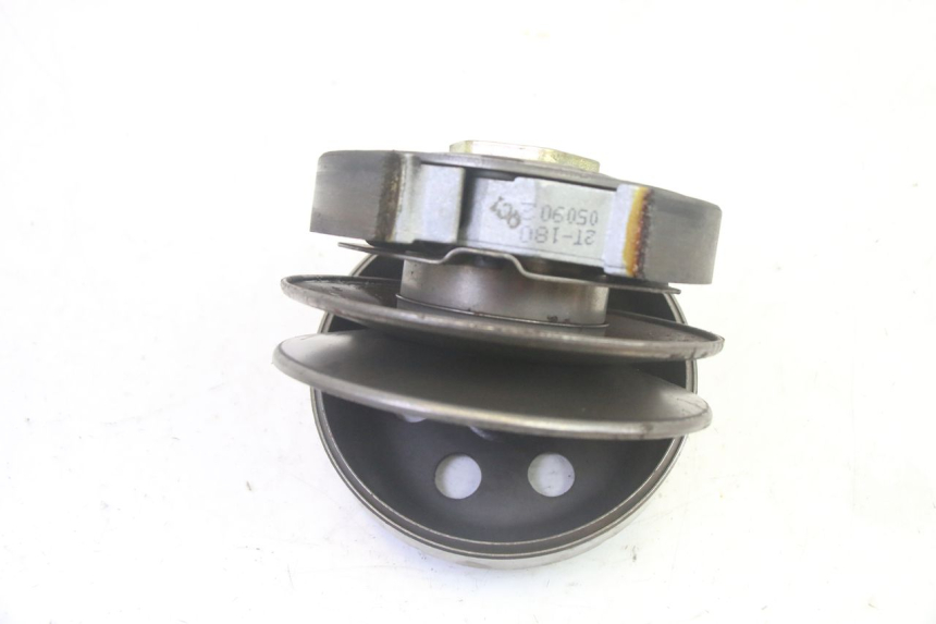 photo de EMBRAYAGE PEUGEOT ELYSEO 125 (1999 - 2004) - Autre angle de vue