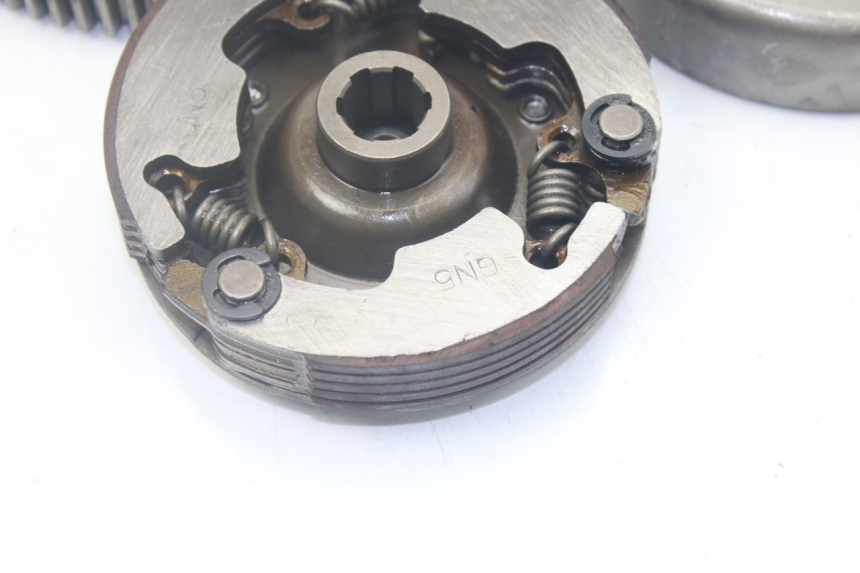 photo de EMBRAYAGE CHINESE QUAD ENFANT ATV PUMA 50 - Gros plan technique