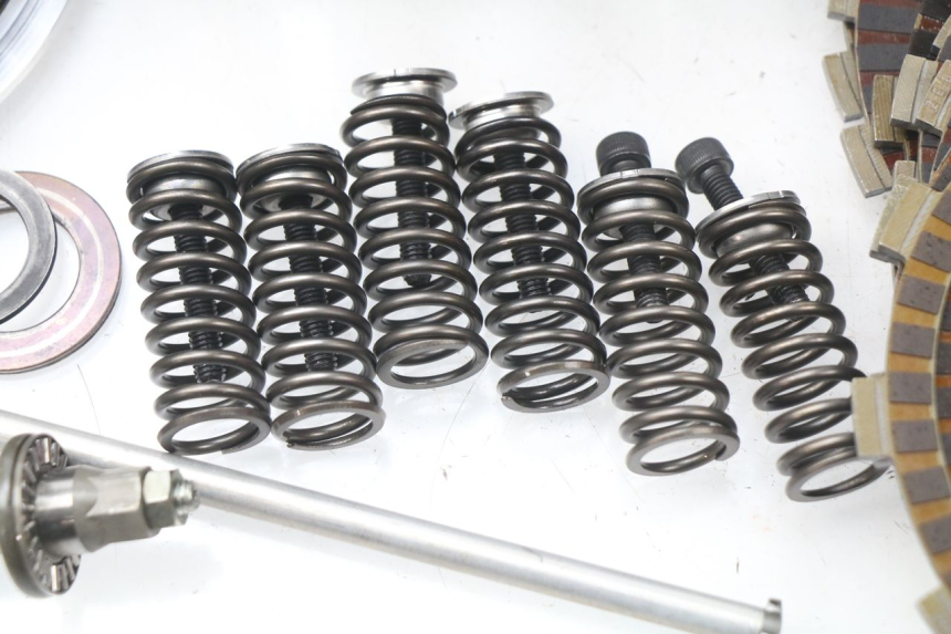 photo de EMBRAYAGE SUZUKI GSX-R GSXR K16 1000 (2012 - 2016) - Zoom qualité