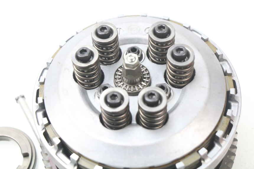 photo de EMBRAYAGE SUZUKI GSX-R GSXR K16 1000 (2012 - 2016) - Zoom état d’usage