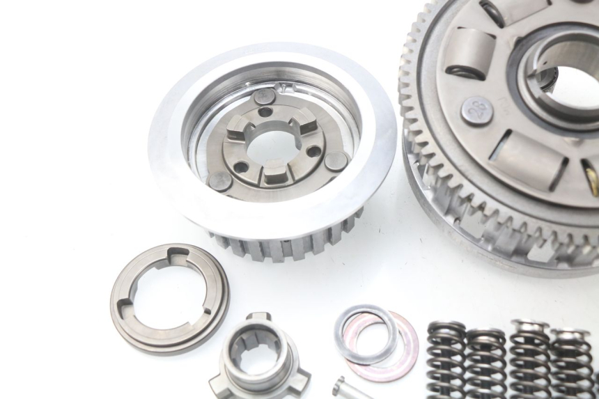 photo de EMBRAYAGE SUZUKI GSX-R GSXR K16 1000 (2012 - 2016) - Pièce contrôlée