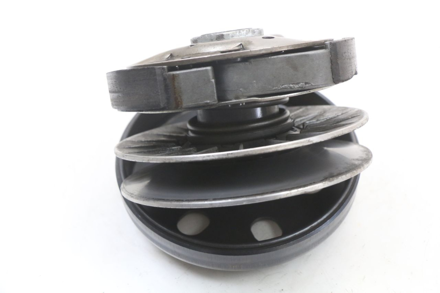 photo de EMBRAYAGE HYTRACK HY S 4X4 410 (2013 - 2016) - Gros plan technique