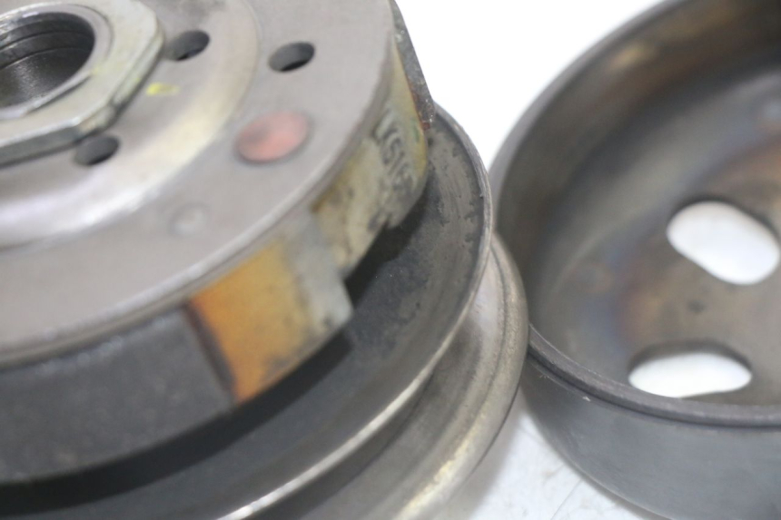 photo de EMBRAYAGE PEUGEOT KISBEE 4T 50 (2018 - 2022)