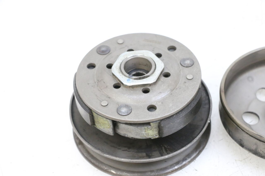 photo de EMBRAYAGE PEUGEOT KISBEE 4T 50 (2010 - 2017)