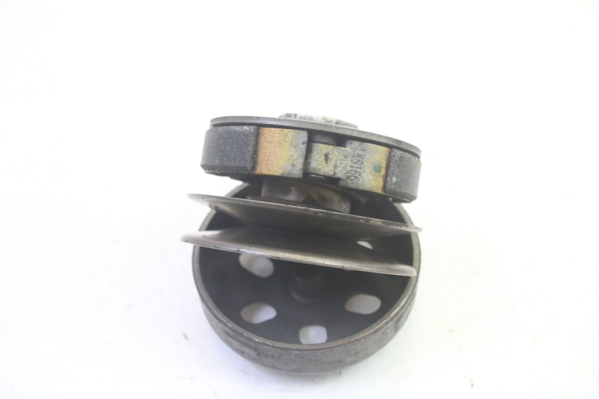 photo de EMBRAYAGE PEUGEOT KISBEE 4T 50 (2010 - 2017) - Autre angle de vue