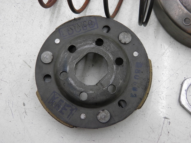 photo de EMBRAYAGE KYMCO AGILITY 4T 50 (2005 - 2018)