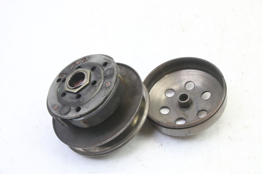 photo de EMBRAYAGE PIAGGIO LIBERTY 4T 50 (2009 - 2015)