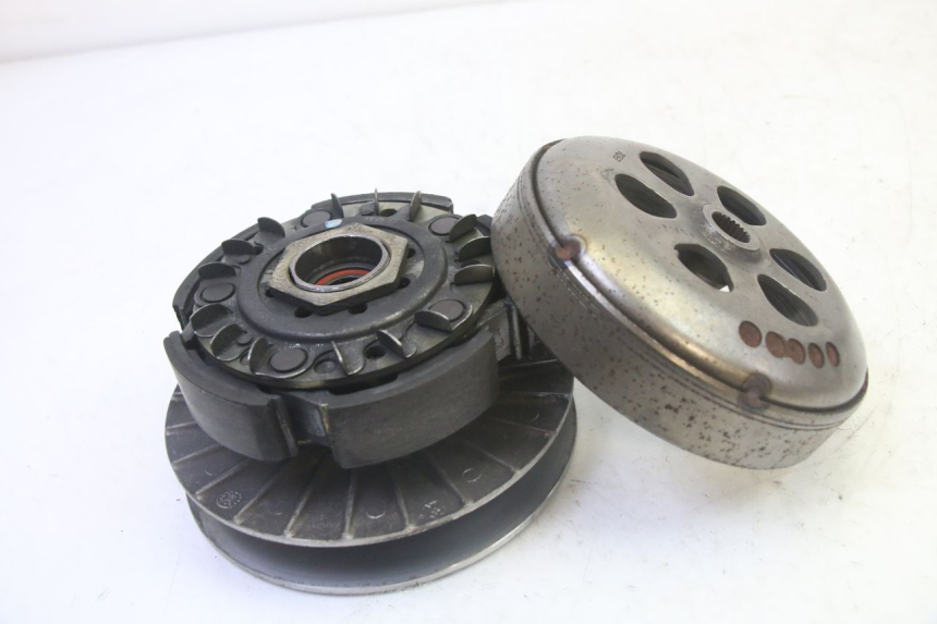 photo de EMBRAYAGE PIAGGIO MP3 500 (2011 - 2015)