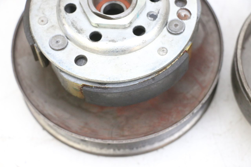 photo de EMBRAYAGE PIAGGIO NEW TYPHOON 50 (2018 - 2021) - Zoom état d’usage