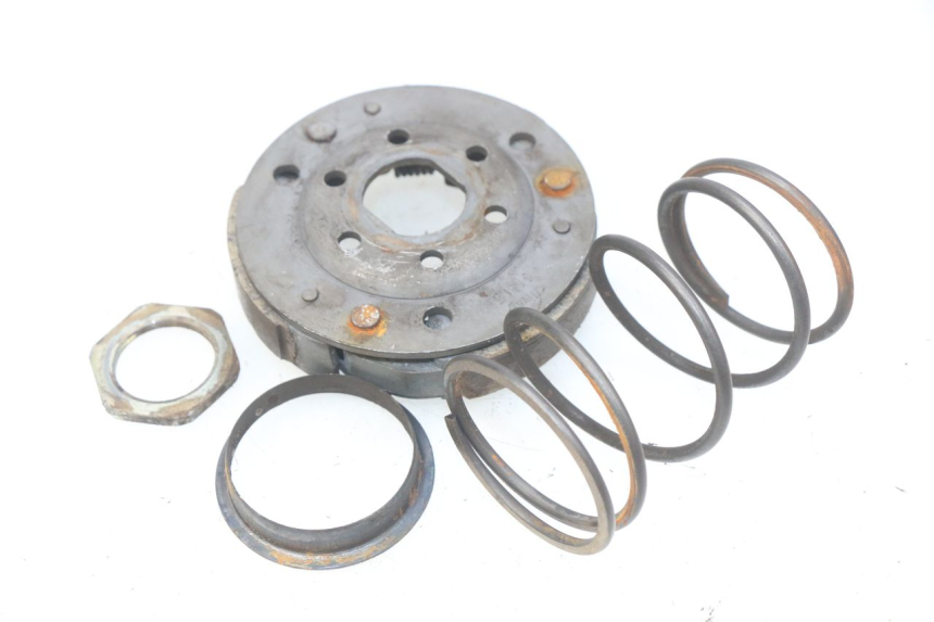 photo de EMBRAYAGE JM MOTORS OLDIES 4T 50 (2010 - 2020)