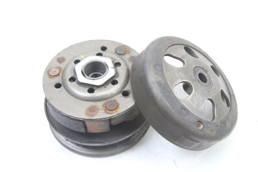 photo de EMBRAYAGE PEUGEOT KISBEE 4T 50 (2018 - 2022)